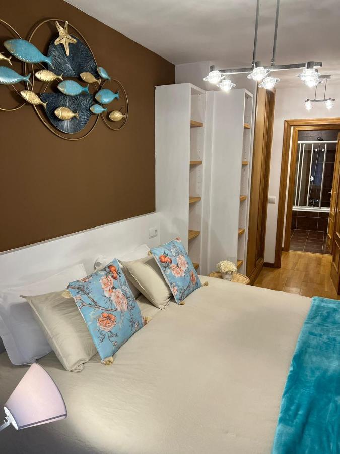 Apartamentos El Escudo Centro ริวาเดเซญา ภายนอก รูปภาพ