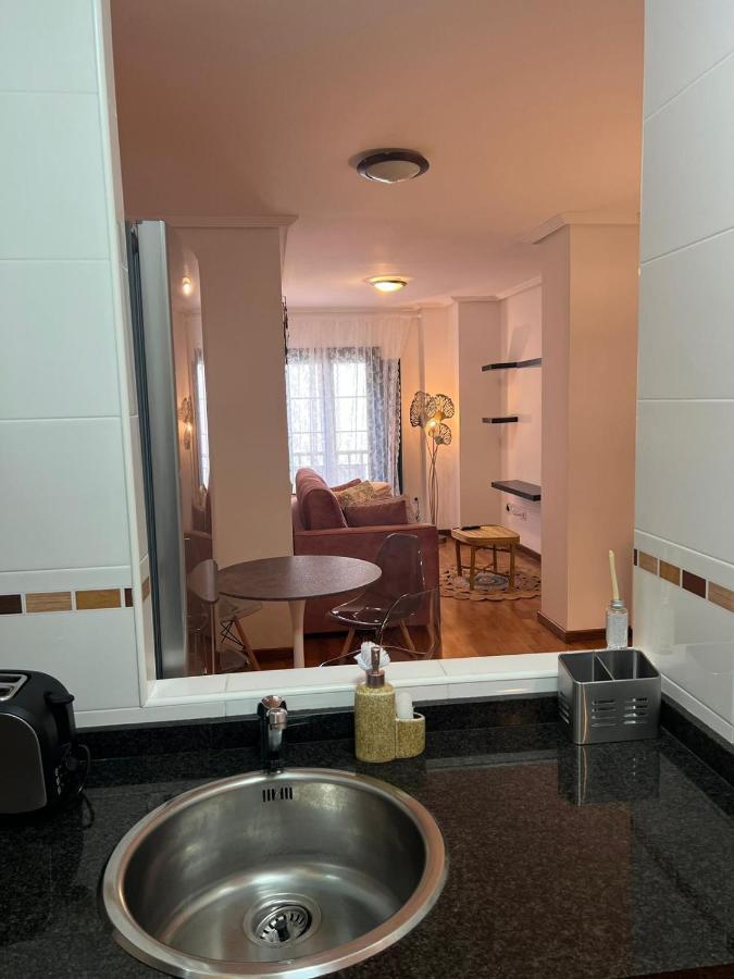 Apartamentos El Escudo Centro ริวาเดเซญา ภายนอก รูปภาพ