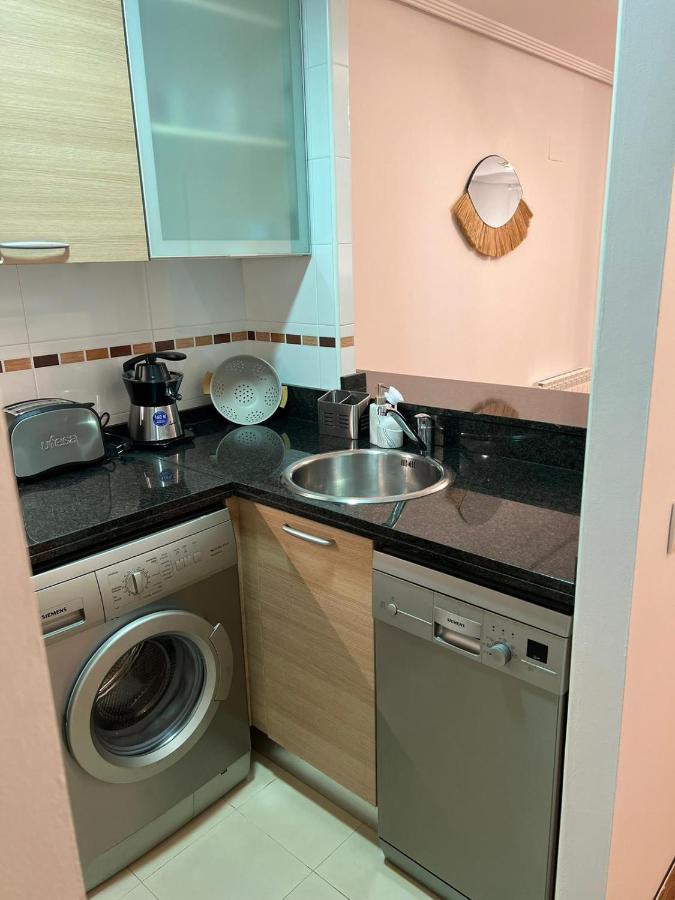 Apartamentos El Escudo Centro ริวาเดเซญา ภายนอก รูปภาพ